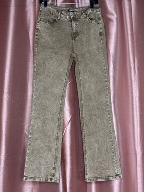 High-Rise Straight Jeans in Faded Brown